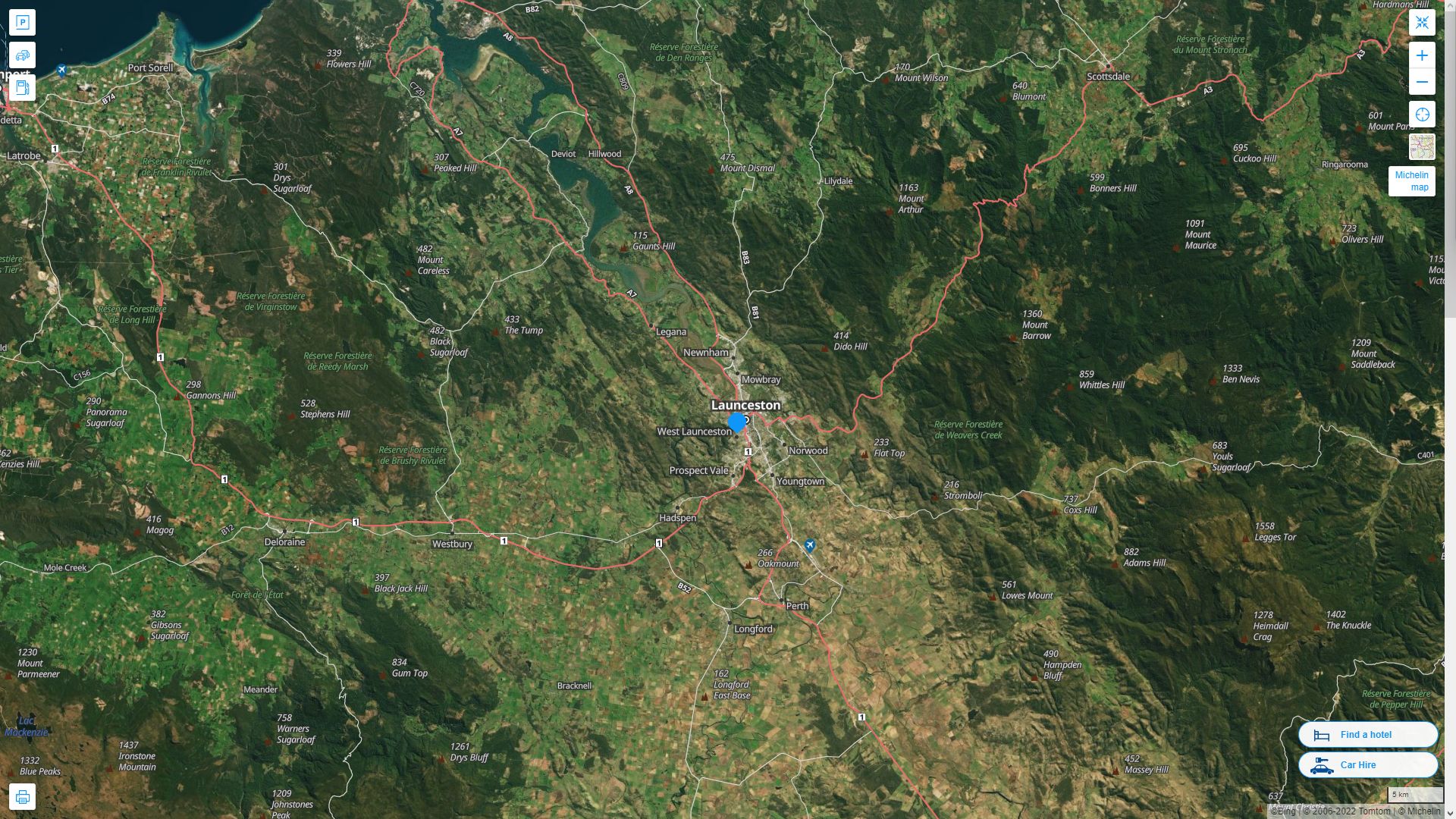 Launceston Highway and Road Map with Satellite View